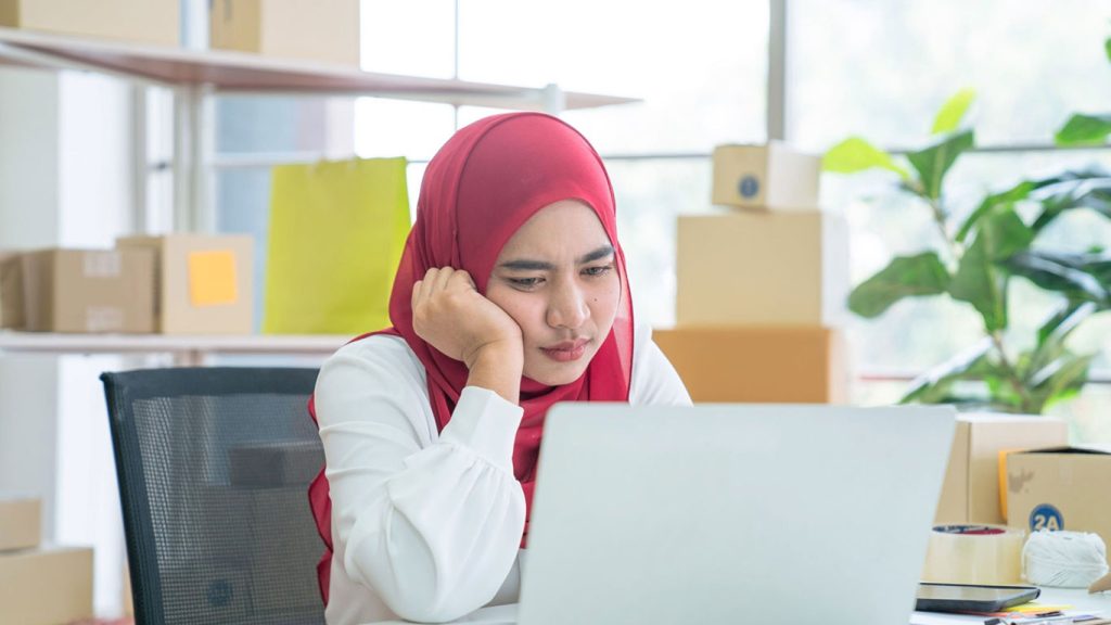 proroofingmakry,com - web imej biasa gelisah dan tidak senang duduk
